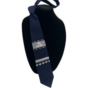 Artesania Landa Peru Hand Made Necktie Woven Aztec Pattern Wool Neck Tie